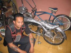 [Image: low-rider-masuk-indonesia.jpg?w=300&h=224]